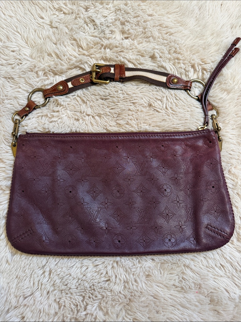 Louis Vuitton LV Mahina Onatah Leather Monogram Shoulder Bag